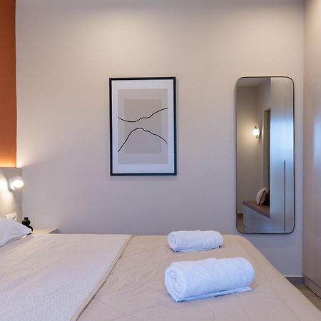 Lodge Luxury Apartments Kalamákion Extérieur photo