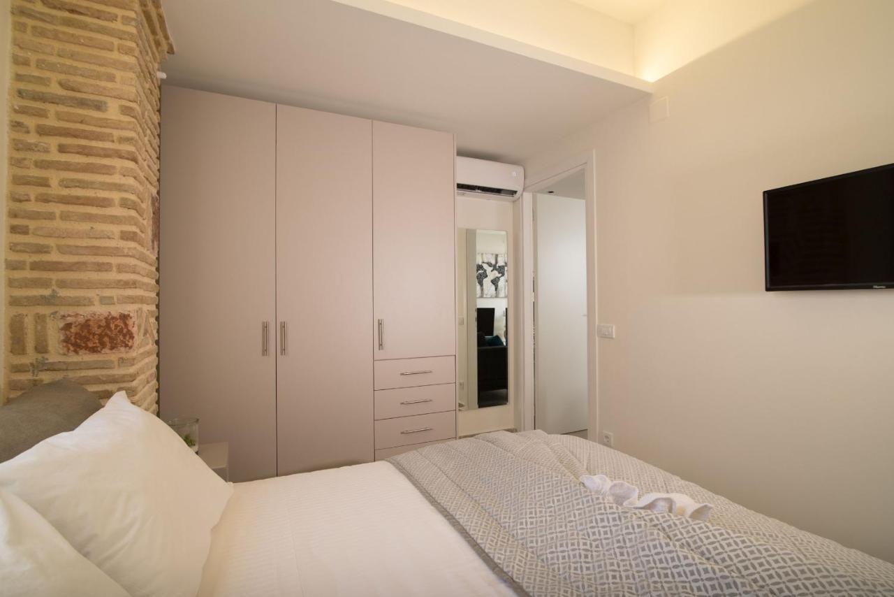 Lodge Luxury Apartments Kalamákion Chambre photo
