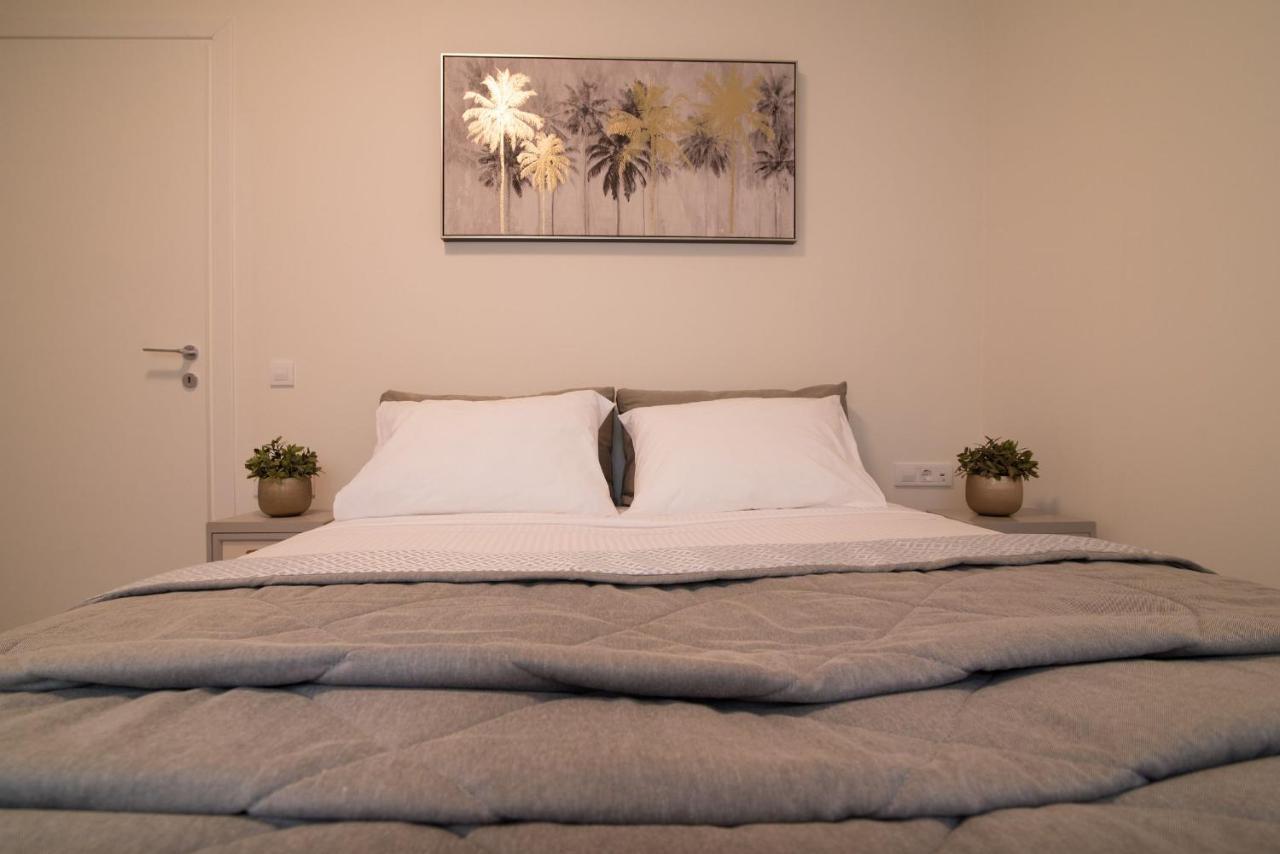 Lodge Luxury Apartments Kalamákion Chambre photo