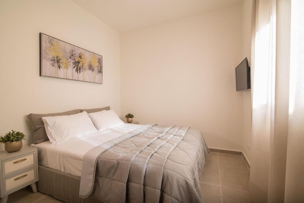 Lodge Luxury Apartments Kalamákion Chambre photo