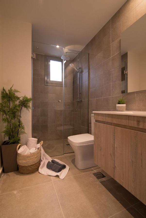 Lodge Luxury Apartments Kalamákion Extérieur photo