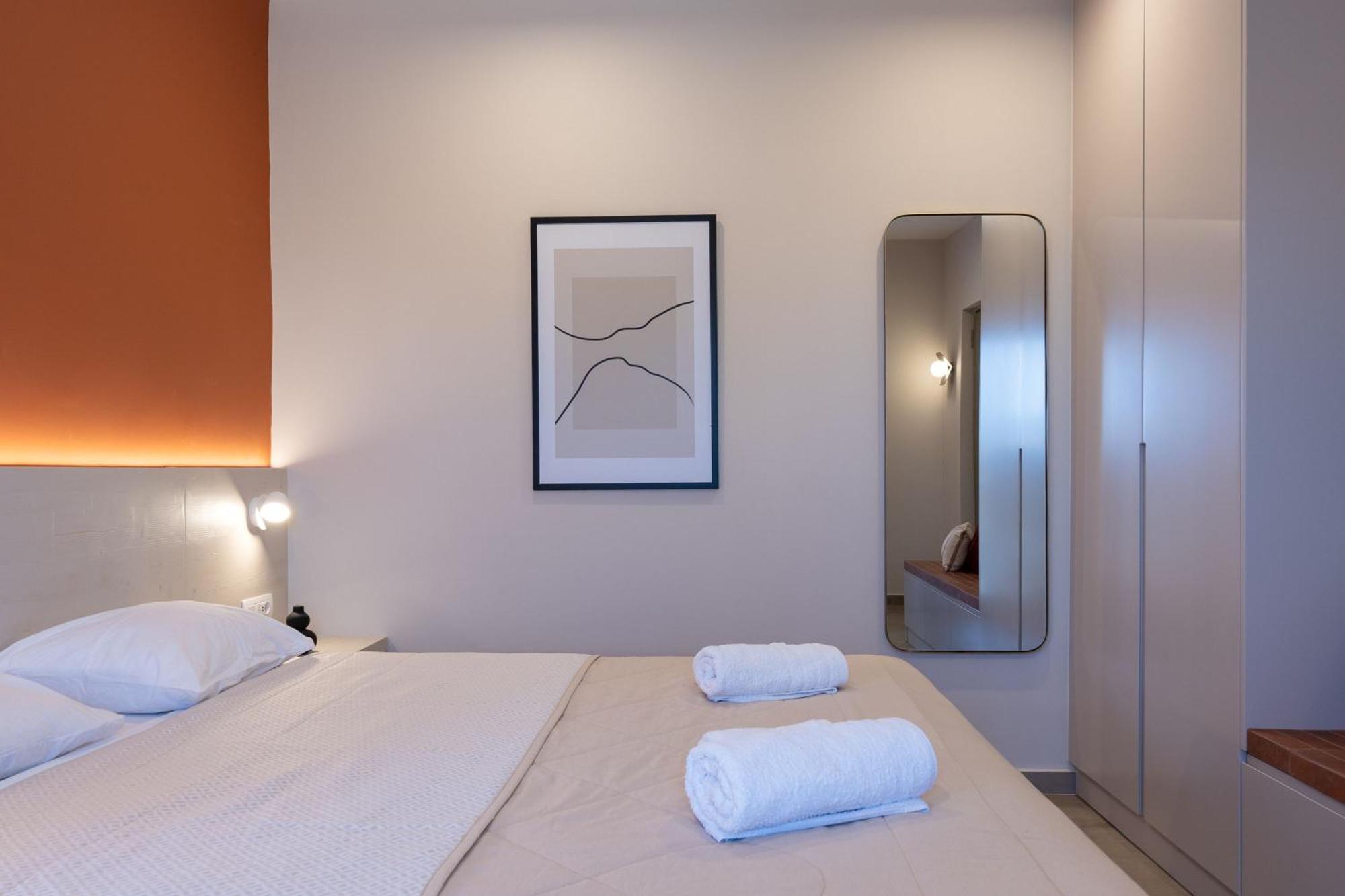 Lodge Luxury Apartments Kalamákion Extérieur photo